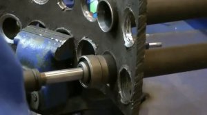 Технология вальцовки котельных труб в теле барабана