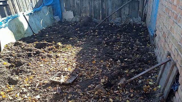 У нас всё хорошо ?. Одолела осенняя лень. Маленький обзор хоз двора и цветов. Жизнь простых людей. смотреть онлайн