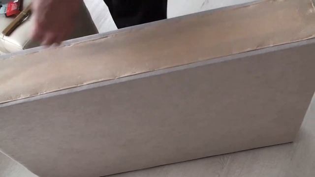 DIY? ПЕРЕТЯЖКА ДИВАНА СВОИМИ РУКАМИ. КАК ЗАМЕНИТЬ ОБИВКУ МЕБЕЛИ. ОБНОВЛЕНИЕ ИНТЕРЬЕРА. смотреть онлайн