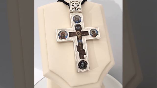 Большой мужской нательный крест из белого золота с эмалью смотреть онлайн