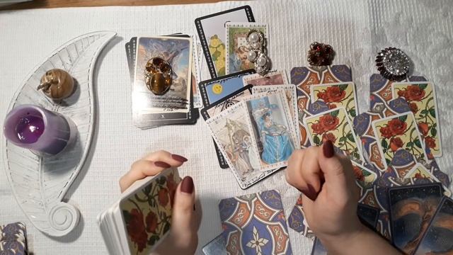 Какая вы женщина? Какой вас видят мужчины и другие люди? смотреть онлайн