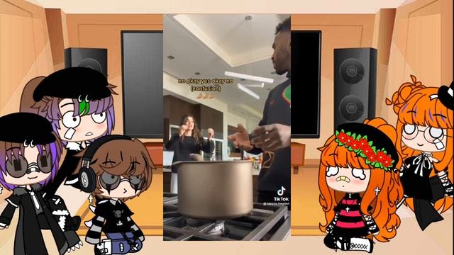 ✨?||Part 3 The Afton Family Reacts To Tiktoks ||?✨ || 9k+ subs special!?? смотреть онлайн