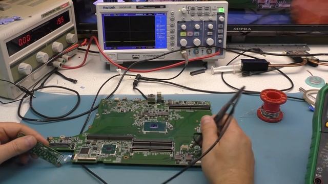 MSI за 5500$ сломался и компьютерный мастер поиздевался над трупиком ноутбука GT80S SLI Special E..