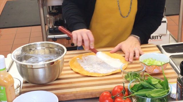 Simple Salmon Wrap смотреть онлайн