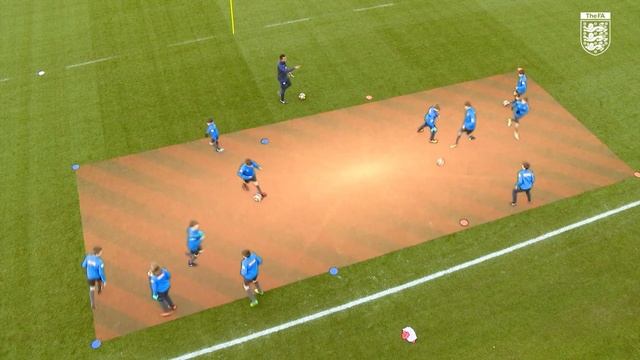Part 1 - Kevin Betsy: Build, Create And Finish The Attack | The FA Grassroots Coaching Conference смотреть онлайн