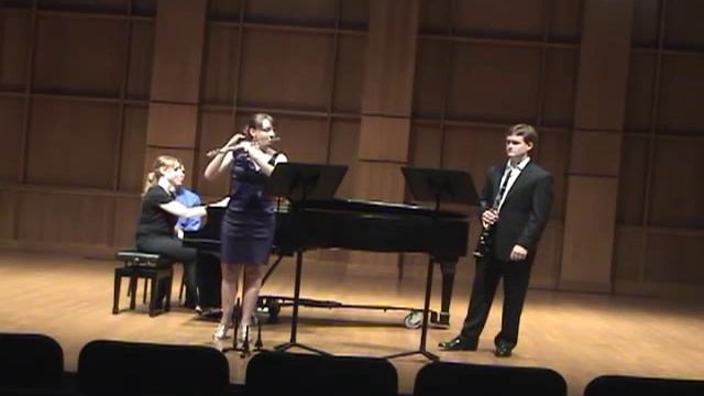 Four Miniatures for Flute and Clarinet by Dmitri Shostakovich смотреть онлайн