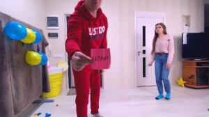 ВЗОРВИ правильный шарик, чтобы сделать ПИЦЦУ! Пицца челлендж ? Эльфинка