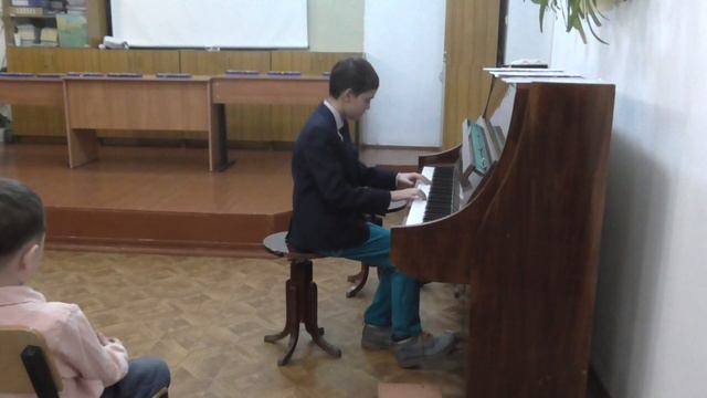 Шупик Денис 5 класс - "Рондо-токатто" смотреть онлайн