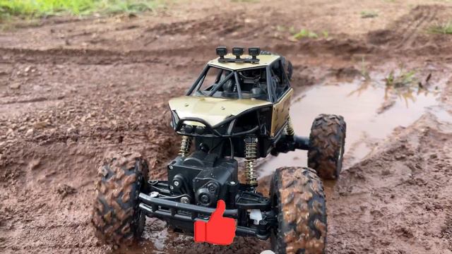 MOBIL BALAP !!! MOBIL RC CRAWLER 1:16 TENAGA SUPER смотреть онлайн
