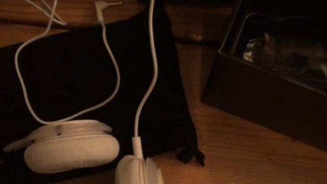 Philips CityScapes SHL5705/WT unboxing смотреть онлайн