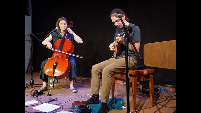 Live - Ich hab die Nacht geträumet / Drive the cold winter away (Waltz, Trad.) смотреть онлайн