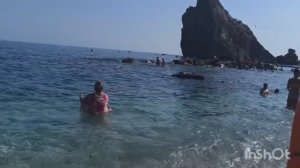 Отдых на ЮБК с детьми. Симеиз. Обзор жилья. Заменили канализацию..mp4