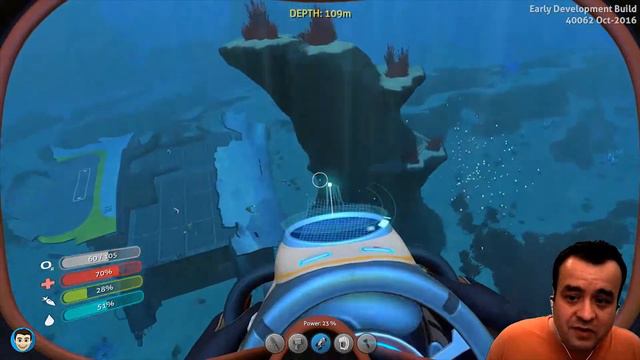 Let's Play : Subnautica : Ep 10: Battery Charger, Wrecks, and Generators! смотреть онлайн