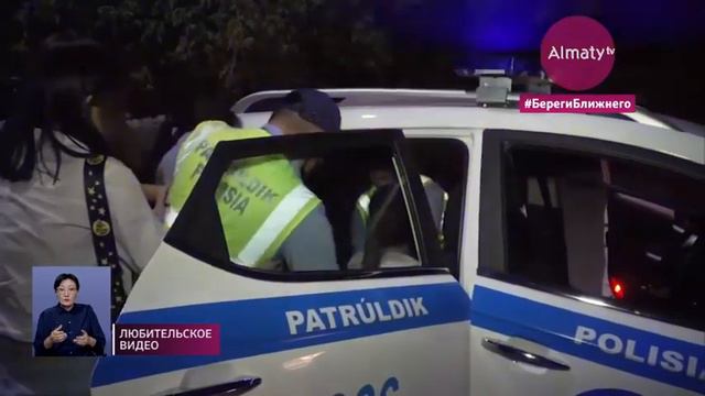 Пьяные шумные посиделки устроили девушки в Шымкенте (03.07.20) смотреть онлайн