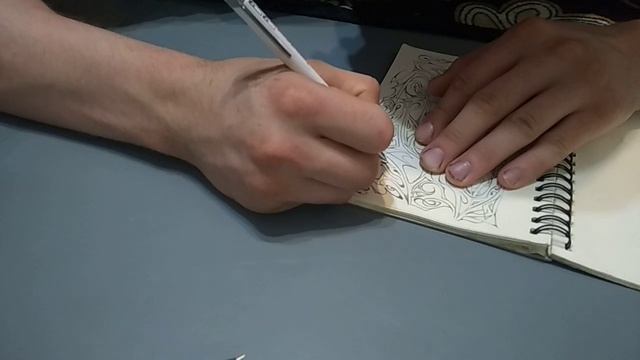 Завершение создания узора механическим карандашом смотреть онлайн