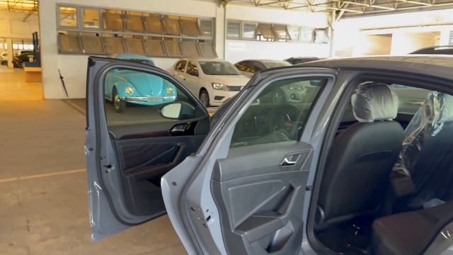 FUI CONHECER O NOVO JETTA GLI 2024 смотреть онлайн