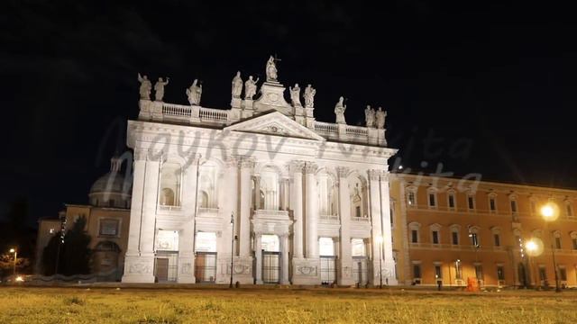 Glitch effect. Basilica di San Giovanni in Laterano. Night. Rome, Italy смотреть онлайн