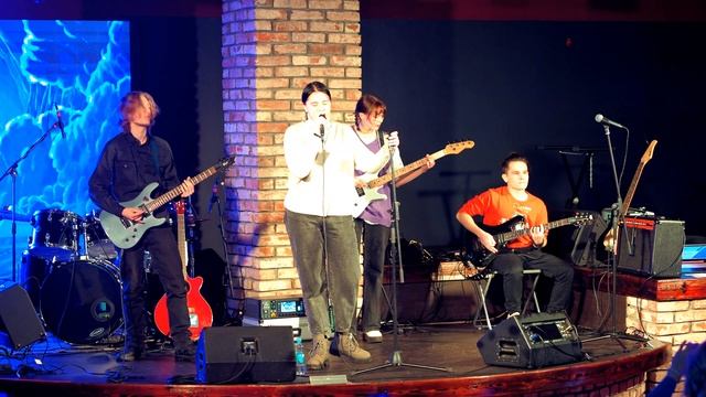 11 лет Школе Рока Набережные Челны.Кавер гр.Нервы "Нервы" смотреть онлайн