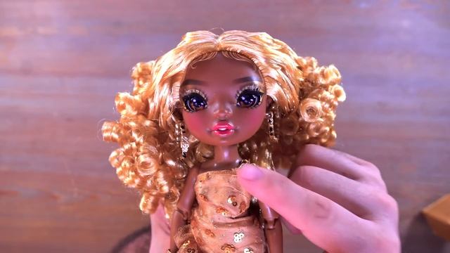 Rainbow High - Rainbow Vision: Meline Luxe Doll Review! смотреть онлайн
