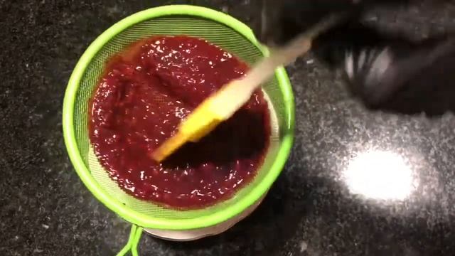 ЯГОДНЫЙ УРБЕЧ ( домашняя ореховая паста с ягодами). смотреть онлайн