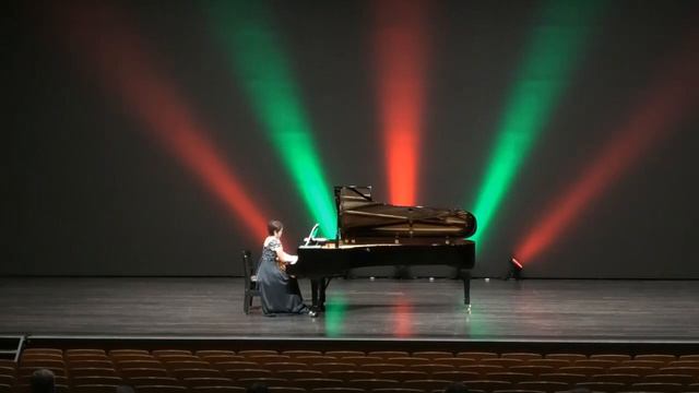 George Gershwin：Rhapsody in Blue (One Piano, Four Hands) смотреть онлайн