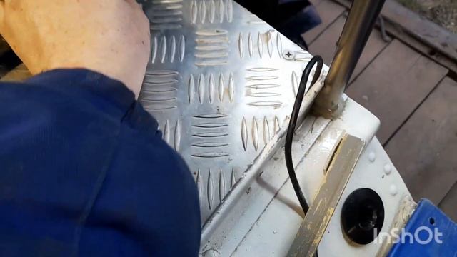 Казанка М. Слани в рундуки, обустройство кормы, второй топливный бак. смотреть онлайн