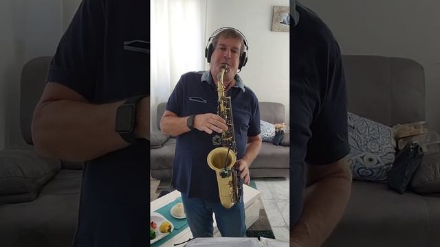 Emmanuelle - Saxophone alt смотреть онлайн