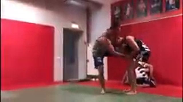 Александр Шлеменко и команда «Новый поток» в клубе «Боец» Оренбург смотреть онлайн