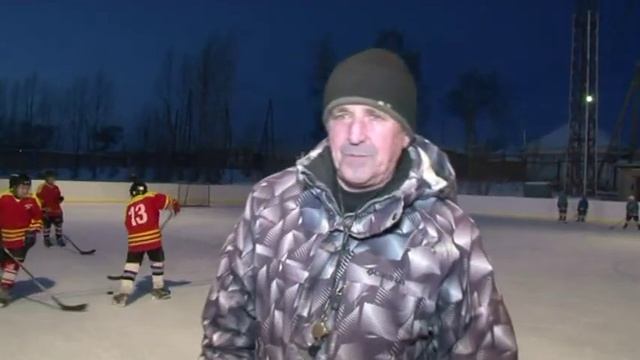 Новая хоккейная коробка на стадионе Труд смотреть онлайн