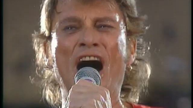 Johnny Hallyday "Je serai là" (clip) смотреть онлайн