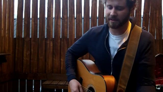 Crack in the Road Acoustic Sessions: Dan Mangan - You Silly Git смотреть онлайн