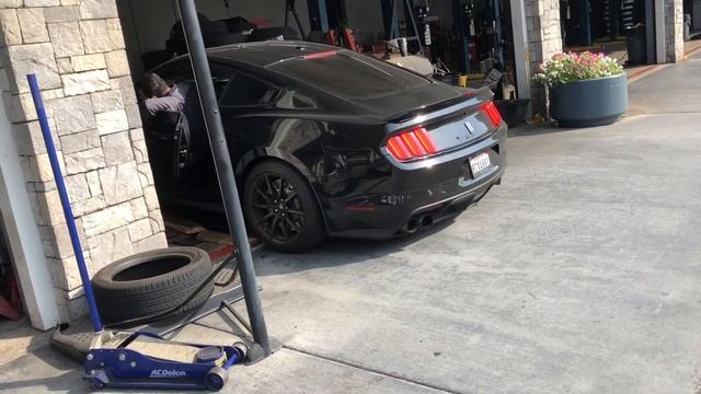 Q40 gets a muffler delete|| ft. AMG exhaust work смотреть онлайн