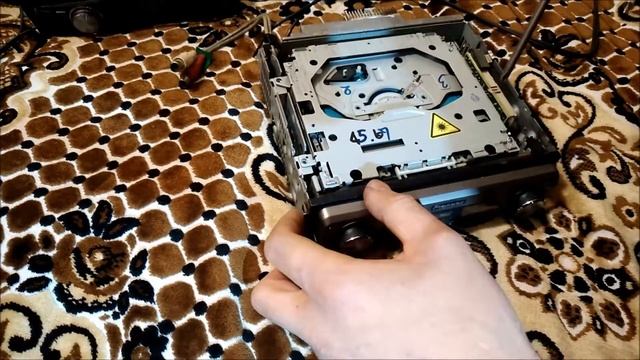 Магнитола "заикается" на кочках,ремонт подвески смотреть онлайн