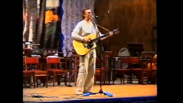 КЕЖМАРЬ "Что такое там среди улицы?" смотреть онлайн