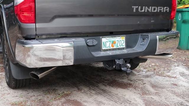Toyota Tundra 5.7 muffler delete dual pipe set up (WARNING) (LOUD) смотреть онлайн