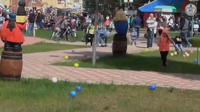 Советский ХМАО - жители и гости отмечают день города. 28 мая 2016 год. Автор видео Юрий Кочев смотреть онлайн