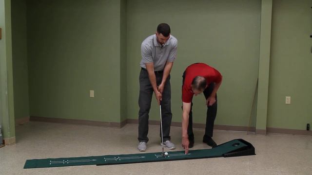 Perfect Gift for the Golfer in Your Life- Accelerator Pro Ball Return Putting Mat смотреть онлайн
