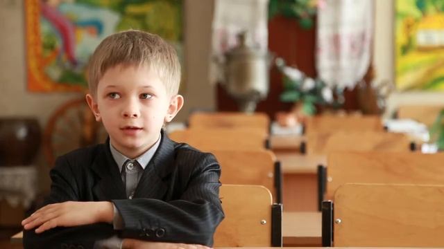 Подарок родителям от детей 11 класса Краматорской ОШ №2 смотреть онлайн