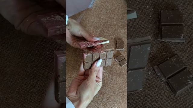 Шоколад домашний. Шоколад своими руками. Как сделать шоколад? #shorts смотреть онлайн