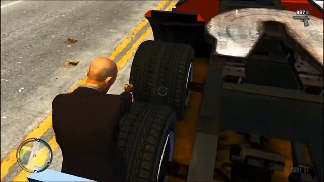 Она показала их +_+ Grand Theft Auto IV смотреть онлайн