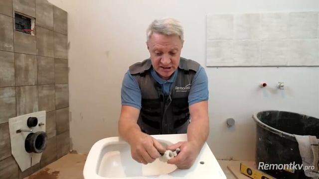 Ошибки при установке унитаза. Что делать, если унитаз качается? смотреть онлайн