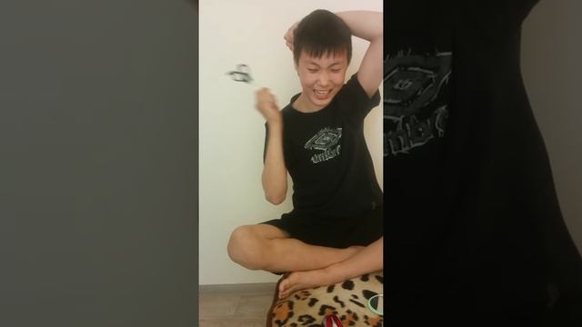 Как правильно и быстро ломать ухо (якутский способ) смотреть онлайн