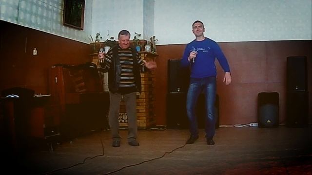 Илья Петровский Евгений Федосеев - Мимо этой хаты смотреть онлайн