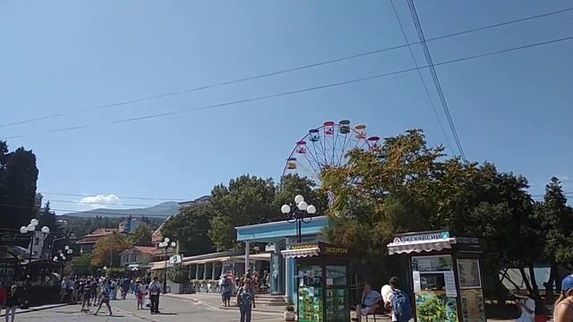 Алушта набережная Крымские чебуреки Маячок смотреть онлайн