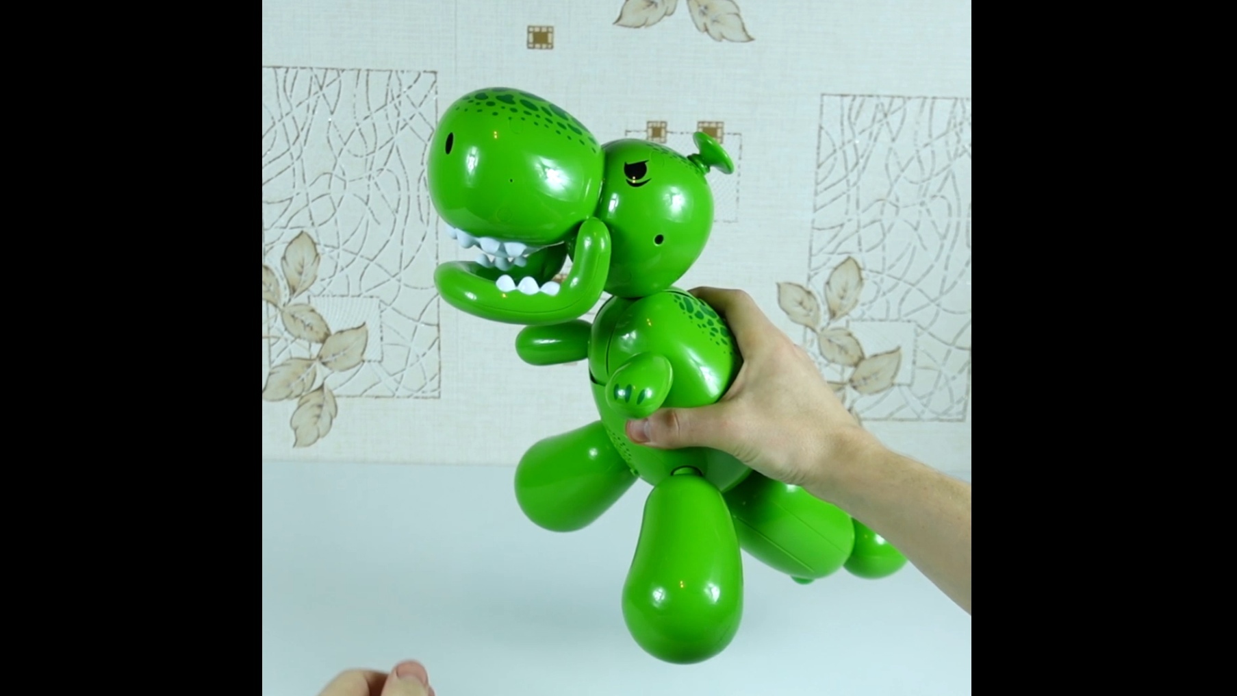 Говорящий Динозавр! Игрушка для детей. #shorts #игрушки смотреть онлайн