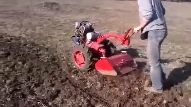 Мотоблок Мотор Сич МБ-4.05 с фрезой Мотор Сич КФ-1С смотреть онлайн