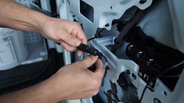 AMPIRE KV-MOVANO Rückfahrkamera - Einbau im Opel Movano B, Renault Master und Nissan NV400.t смотреть онлайн