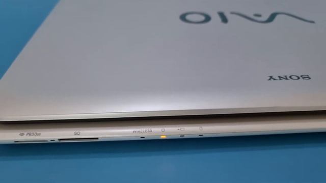 Sony Vaio SVE171E11M 6 Gb RAM 500 GB HDD Intel Pentium 2,40 Hz смотреть онлайн