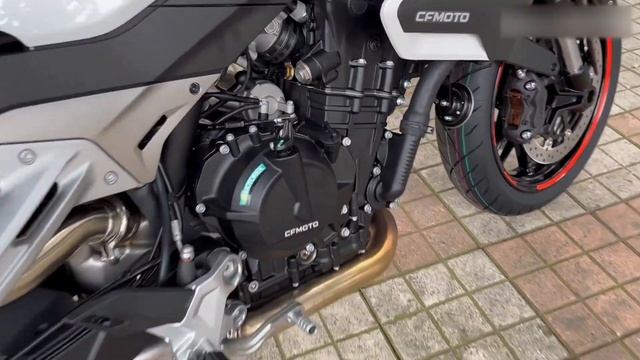 2023 CFmoto 800NK White Ver Walkaround