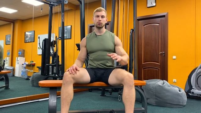 Как накачать руки с гантелями дома? | Упражнения на бицепс и трицепс, разбор техники и режима. смотреть онлайн